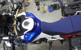 HONDA CRF1000L AFRICA TWIN DCT 2019 SD04