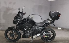 YAMAHA FZ25 RG69