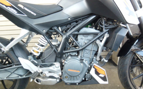KTM 200 DUKE JUC40