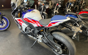 HONDA CBR1000RR-R FB SP 2023 SC82