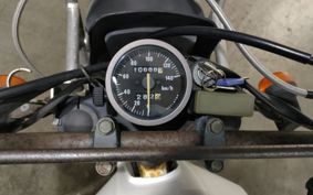 SUZUKI DJEBEL200 SH42A