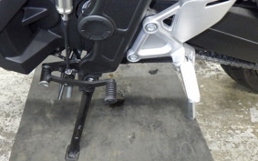 HONDA CB650R E-Clutch 2026 RH17