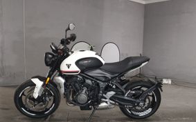 TRIUMPH  TRIUMPH  TRIDENT 660 LGL10U