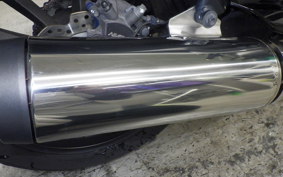 HONDA NM4 VULTUS -01 2015 RC82