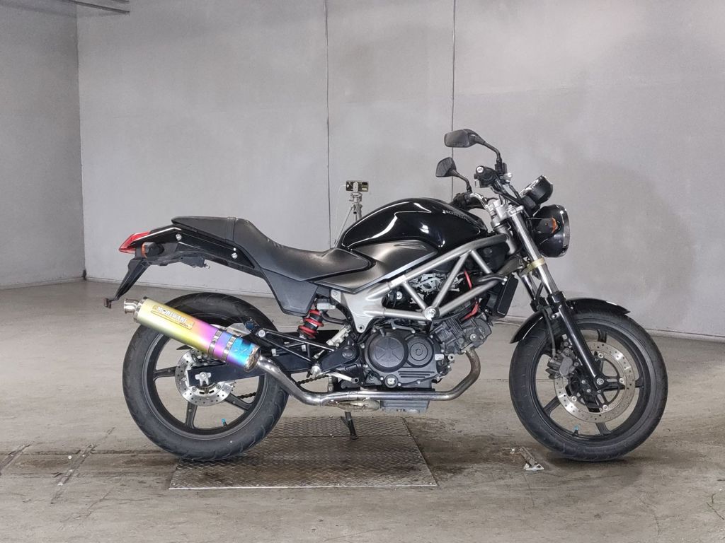 Фото Honda VTR 250 2013 с японского аукциона