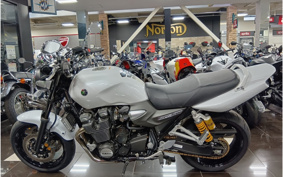 YAMAHA XJR1300 2013 RP17J