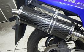 SUZUKI Vｽﾄﾛｰﾑ650 2005