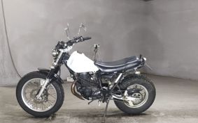YAMAHA TW225 DG09J