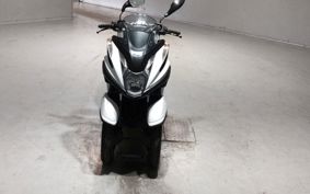 YAMAHA TRICITY 125 SE82J