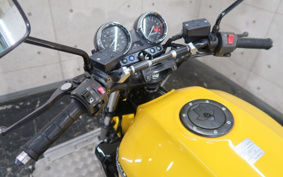 KAWASAKI ZRX1100 2000 ZRT10C