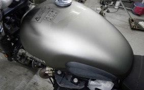 TRIUMPH STREET SCRAMBLER 2021