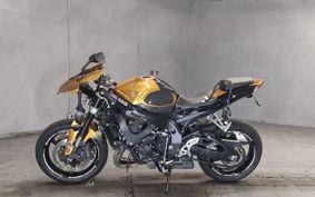 SUZUKI GSX-R750 GR7LA