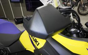 SUZUKI DL650 ( V-Strom 650 ) XTA 2025 C733M