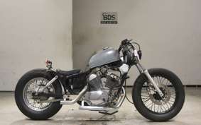 YAMAHA VIRAGO 250 2002 3DM
