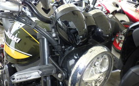 KAWASAKI Z900RS 2018 ZR900C