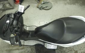 SUZUKI SKYWAVE 200 (Burgman 200) CH41A