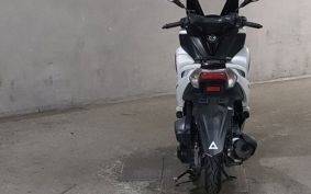 YAMAHA TRICITY 125 SE82J