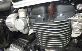 TRIUMPH  TRIUMPH  BONNEVILLE T120 2024