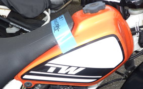 YAMAHA TW225 DG09J