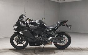 KAWASAKI NINJA ZX-25R ZX250E