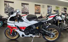 YAMAHA YZF-R1 2022 RN65J