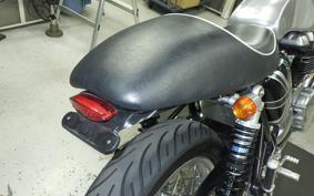 TRIUMPH THRUXTON 900 2007