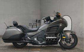 HONDA GL 1800 GOLD WING SC68