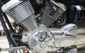 YAMAHA DRAGSTAR 250 VG02J