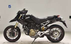 DUCATI HYPERMOTARD 1100S 2009