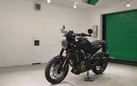 HUSQVARNA SVARTPILEN 401 2022