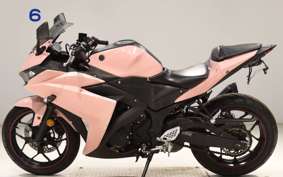 YAMAHA YZF-R25 A RG10J