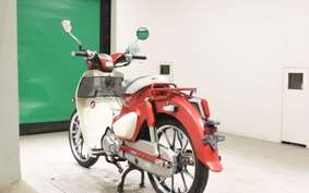 HONDA C125 SUPER CUB JA58