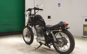 YAMAHA SR400 Gen.3 2004 RH01J
