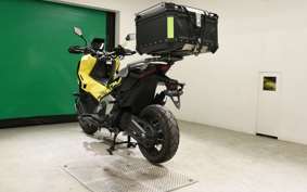 HONDA X-ADV 750 2025 RH21