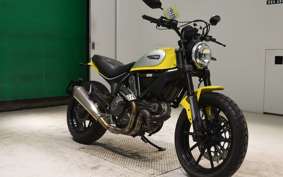 DUCATI SCRAMBLER ICON 2015