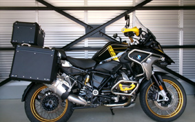 BMW R1250GS 40th 2021 0M01