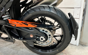 KTM 1290 SUPER ADVENTURE S 2022 V7940