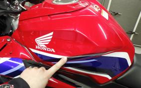 HONDA CBR250RR A MC51