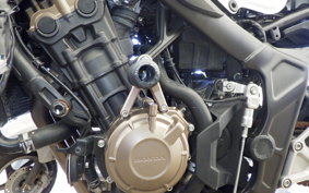 HONDA CB650R 2019 RH03