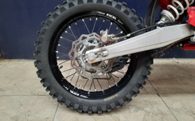 GASGAS MC85