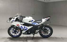SUZUKI GSX-R125 DL33B