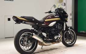 KAWASAKI Z900RS 2025 ZR900K