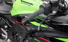 KAWASAKI ZX-25R ZX250E
