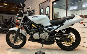 YAMAHA R1-Z 3XC