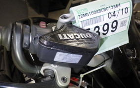 DUCATI DIAVEL 2013