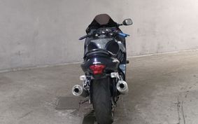 SUZUKI GSX-1300R HAYABUSA 2003 GW71A