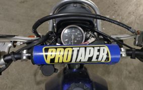 SUZUKI DJEBEL200 SH42A