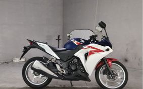 HONDA CBR250R MC41