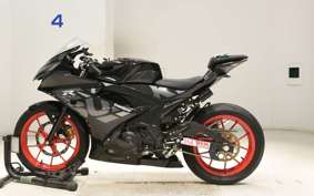 SUZUKI GSX-R125 DL33B