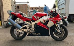YAMAHA YZF-R1 2001 RN04